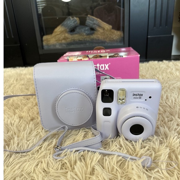 Fujifilm Instax Mini SE Instant Camera Lilac Purple with Case and Box